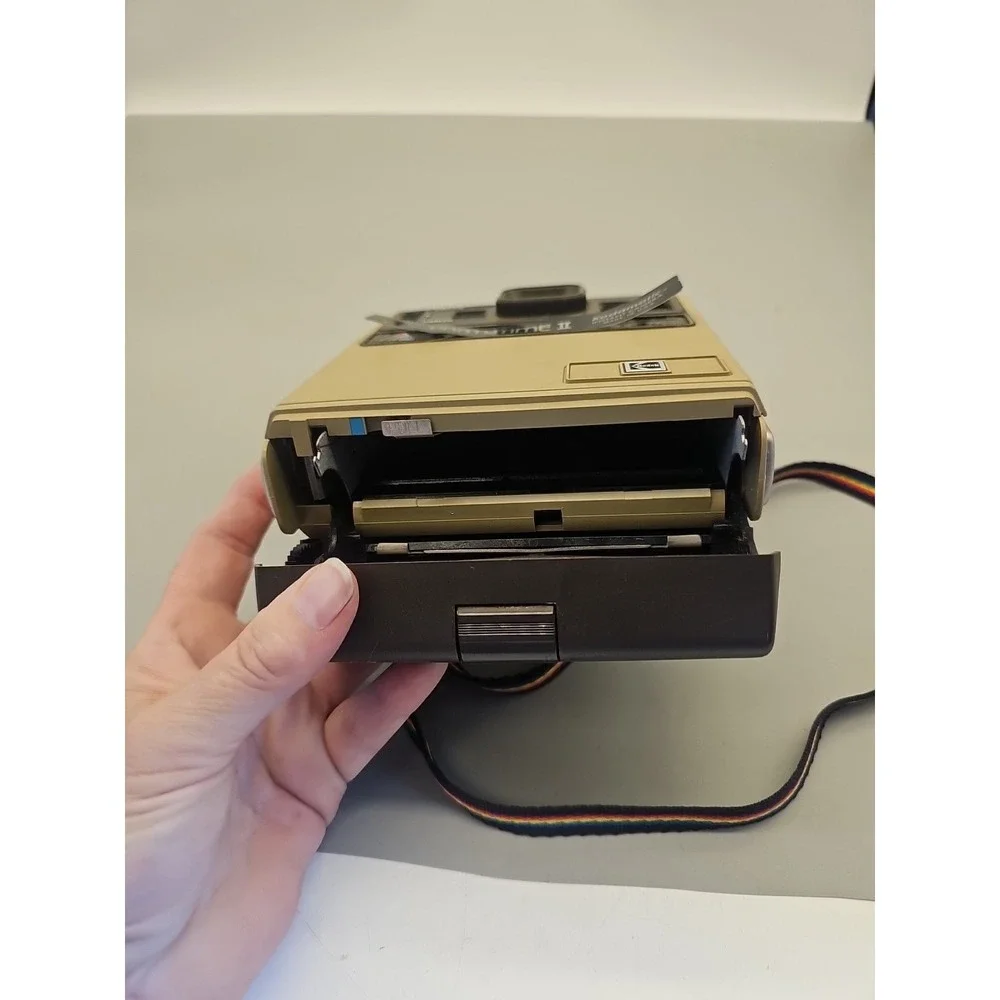 Vintage Kodak Partytime II 2 Instamatic Kodamatic 1970sHS 144-10 Parts